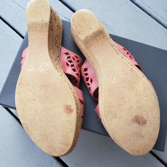 Spring Step Perforated Pink Leather Wedge Sandals - Picture 13 of 15